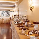 Palace 4*