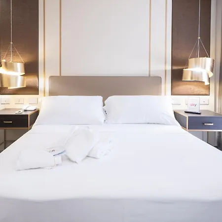 Palace 4*