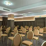 Palace Hotel 4*