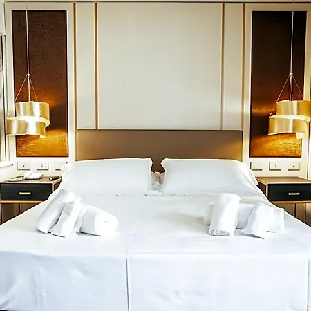 Palace Hotel 4*