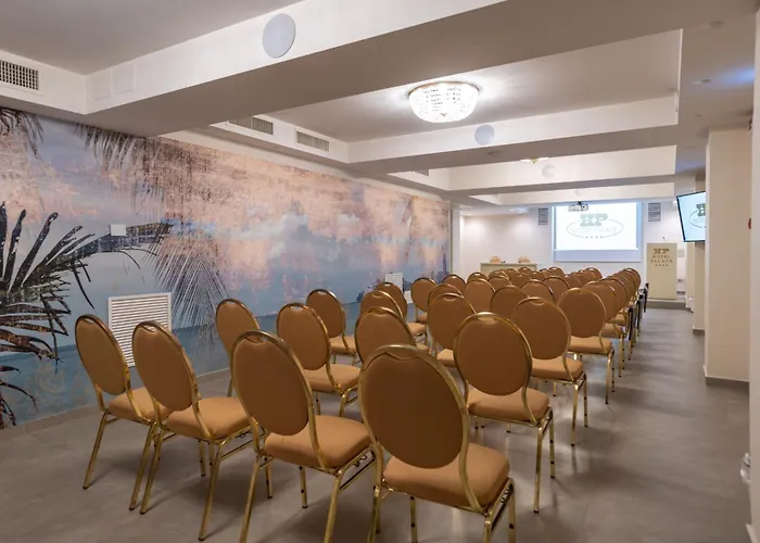 帕里斯酒店 卡坦扎罗