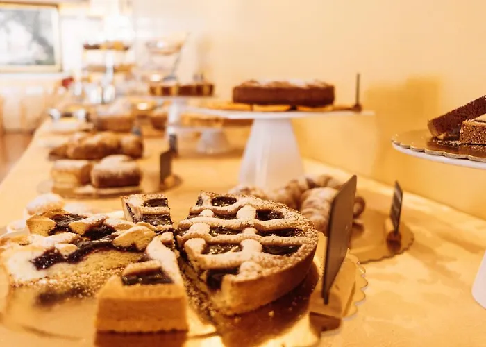 帕里斯酒店 卡坦扎罗